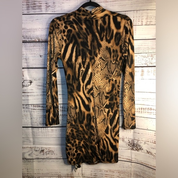Animal Print Bodycon Dress - Picture 15 of 16